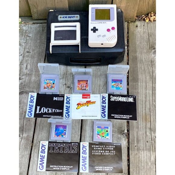 Original Nintendo Game Boy Console Bundle Lot W/ 5 Games, Vintage Case & Manuals - Picture 1 of 7